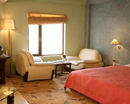 Hôtel Sarovar Portico Badrinath à Joshīmath Chambre photo